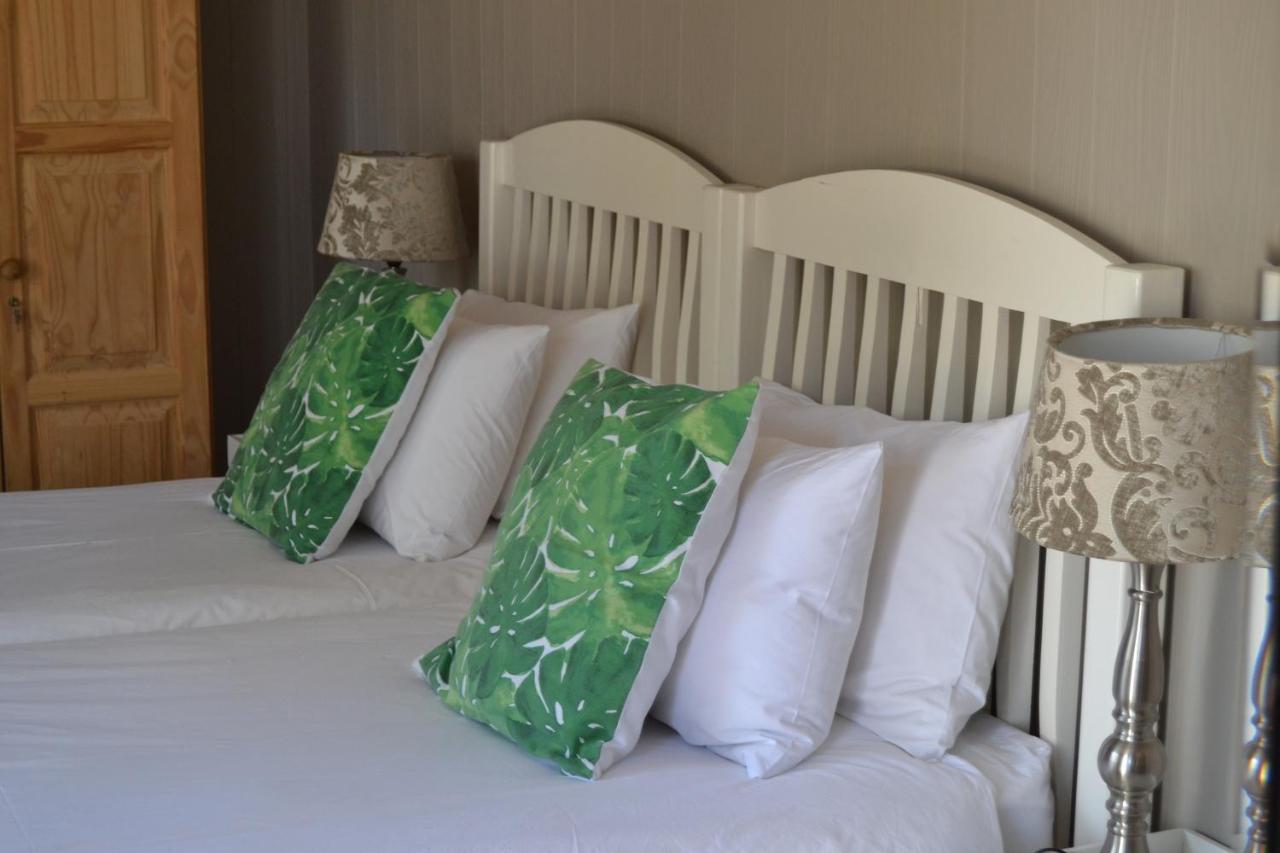 Отель Chartwell Manor Экстерьер фото