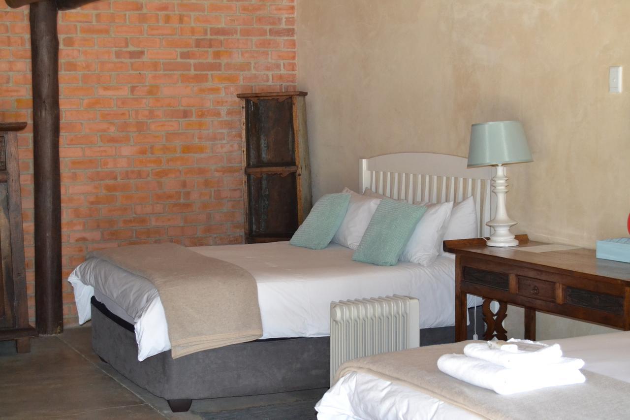 Отель Chartwell Manor Экстерьер фото